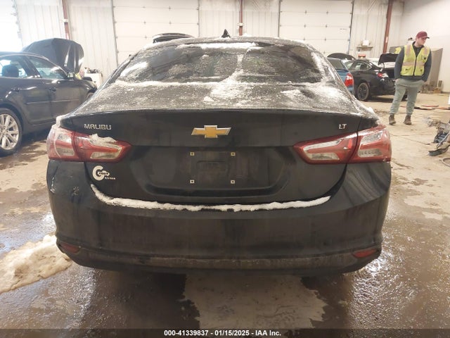 1G1ZD5STXLF043268 Chevrolet Malibu Fwd Lt