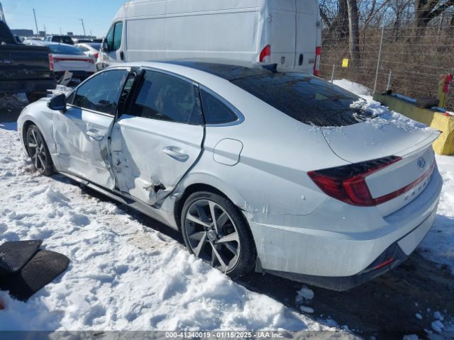 2021 HYUNDAI SONATA 5NPEJ4J2XMH079096 Photo 2