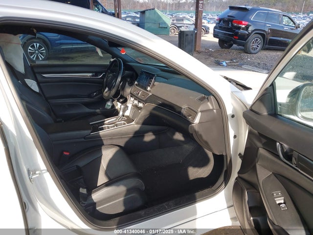 1HGCV1F33MA038653 Honda Accord Sport
