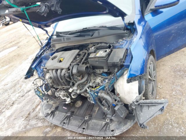 3KPF24AD6NE428098 KIA Forte Lxs