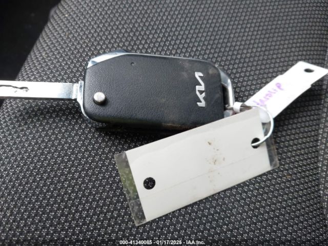 3KPF24AD6NE428098 KIA Forte Lxs