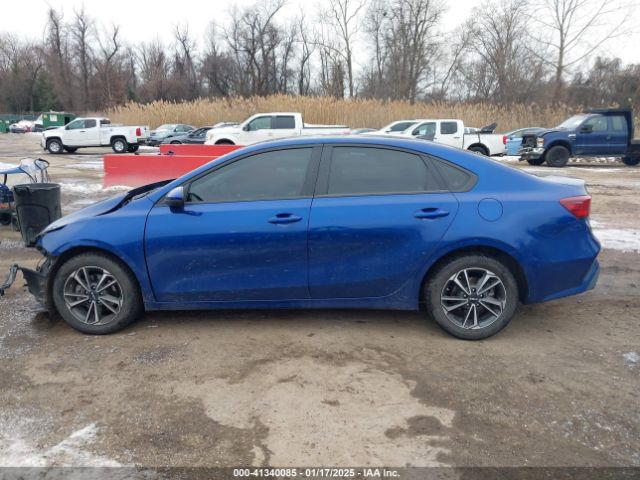 3KPF24AD6NE428098 KIA Forte Lxs