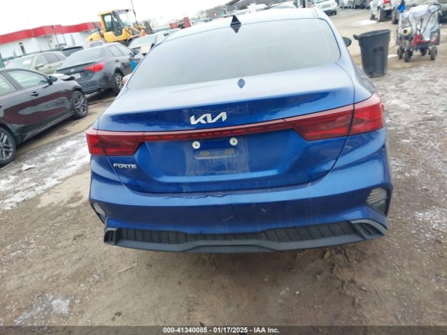 3KPF24AD6NE428098 KIA Forte Lxs