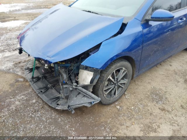 3KPF24AD6NE428098 KIA Forte Lxs