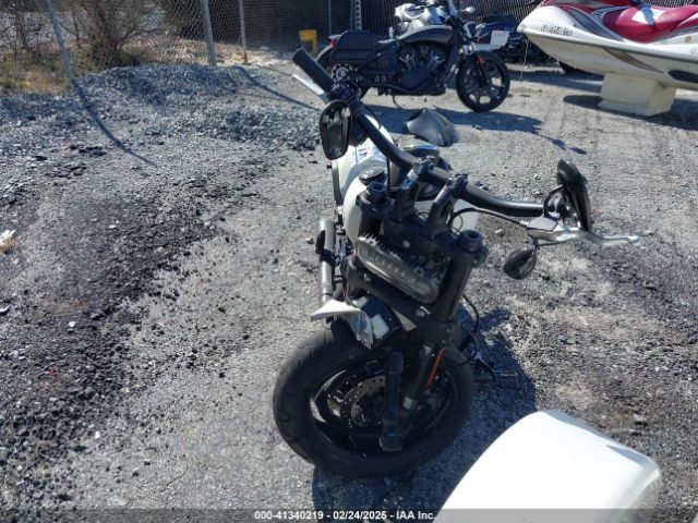 2019 HARLEY-DAVIDSON FXFBS 1HD1YLK21KB028439 Photo 4