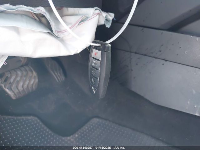 2022 MITSUBISHI OUTLANDER JA4J3VA86NZ090801 Photo 10