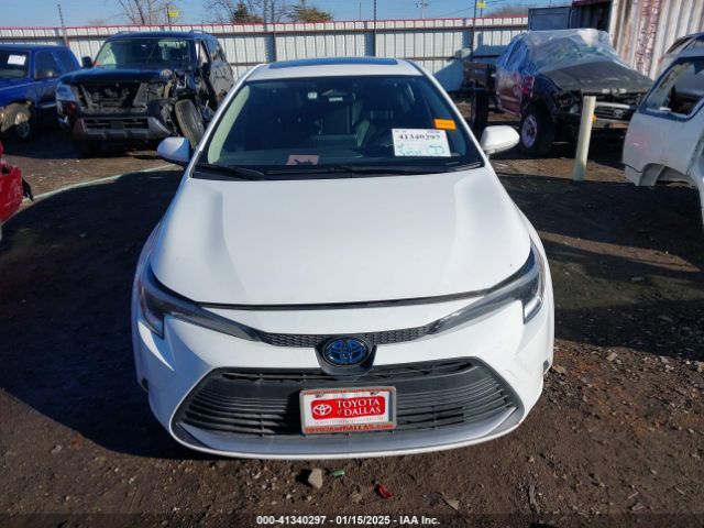 JTDBCMFE1PJ011085 Toyota Corolla Hybrid Xle