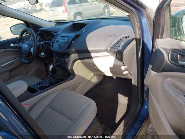 1FMCU0GD8JUC17179 Ford ESCAPE SE