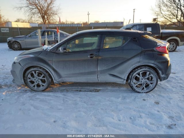 JTNKHMBX6K1027943 Toyota C-HR XLE
