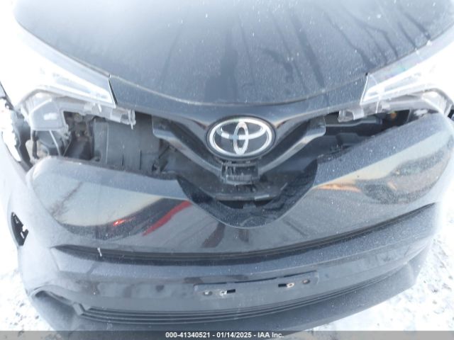 JTNKHMBX6K1027943 Toyota C-HR XLE