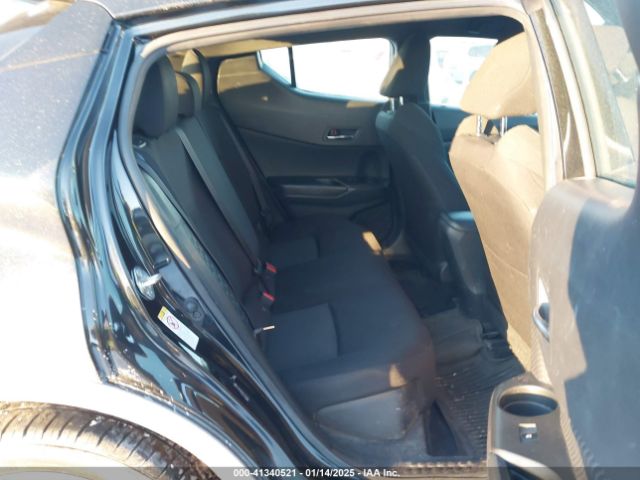 JTNKHMBX6K1027943 Toyota C-HR XLE