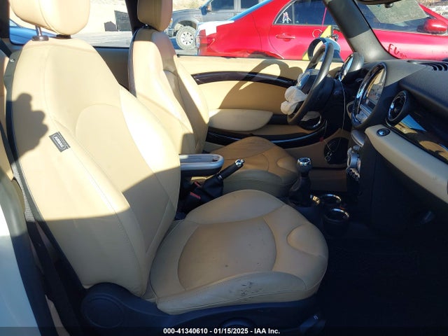 2007 MINI COOPER S WMWMF73597TT82731 Photo 4