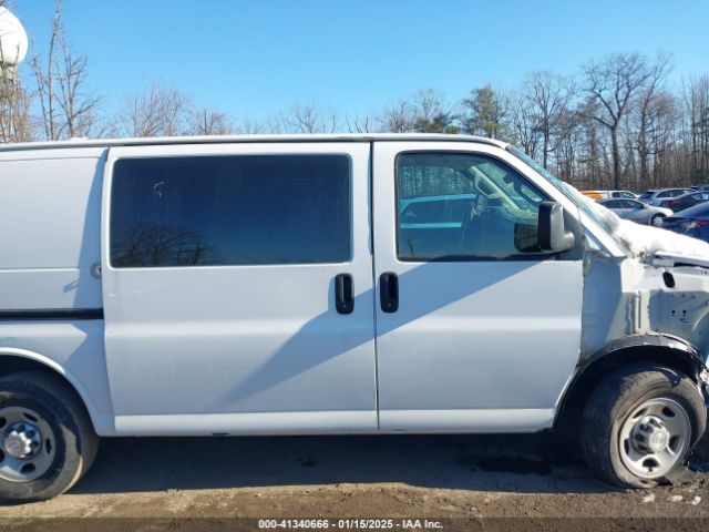 1GCZGGFGXH1141079 Chevrolet Express 3500 Work Van