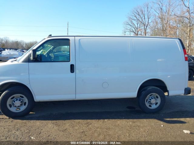 1GCZGGFGXH1141079 Chevrolet Express 3500 Work Van