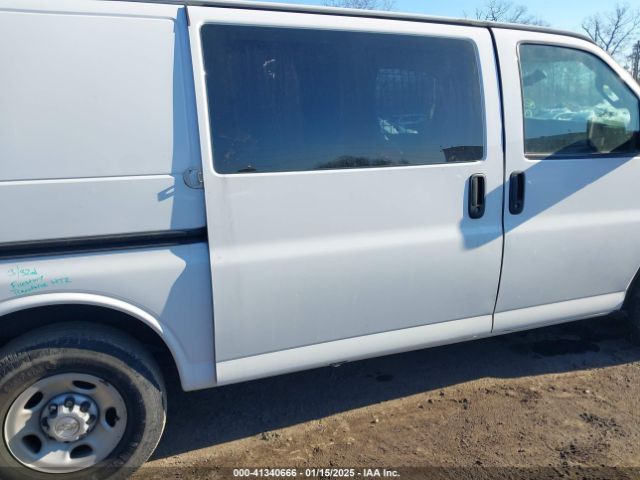 1GCZGGFGXH1141079 Chevrolet Express 3500 Work Van