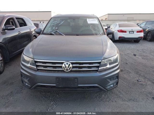 3VV3B7AX7KM030237 Volkswagen Tiguan 2.0t Se/2.0t Sel/2.0t Sel R-line/2.0t Sel R-line Black