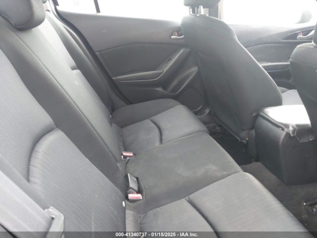 3MZBM1U77FM229529 Mazda Mazda3 I Sport