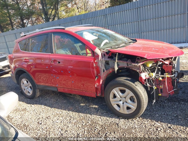 Toyota RAV4 LE 2015 JTMBFREV0FJ027041 Image 13