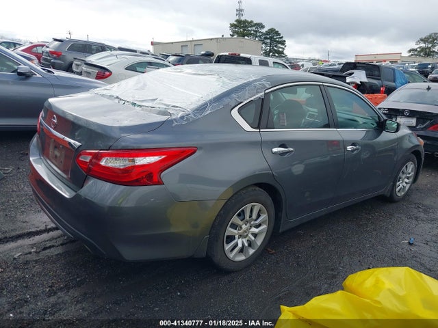 Nissan Altima 2.5 S 2017 1N4AL3AP8HC295728 Image 4