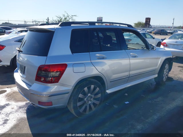 2010 MERCEDES-BENZ GLK-CLASS WDCGG5GB6AF418702 Photo 3