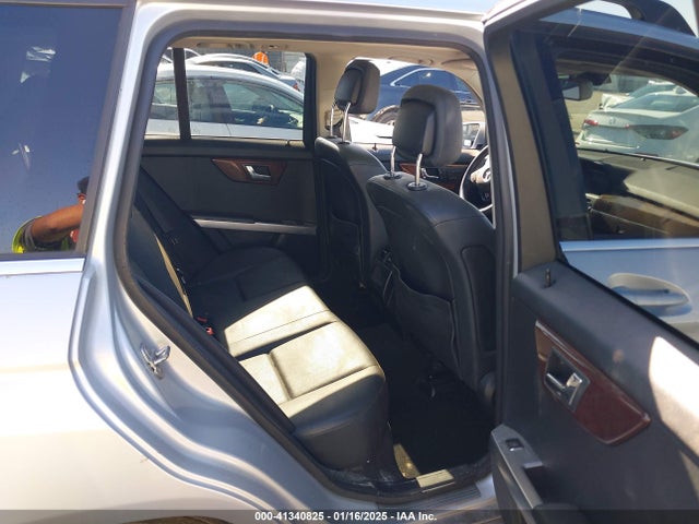 2010 MERCEDES-BENZ GLK-CLASS WDCGG5GB6AF418702 Photo 7
