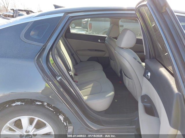 KIA Optima Lx 2016 5XXGT4L36GG023746 Image 8
