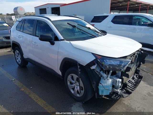 Toyota RAV4 LE 2020 2T3H1RFV0LW087521 Image 1