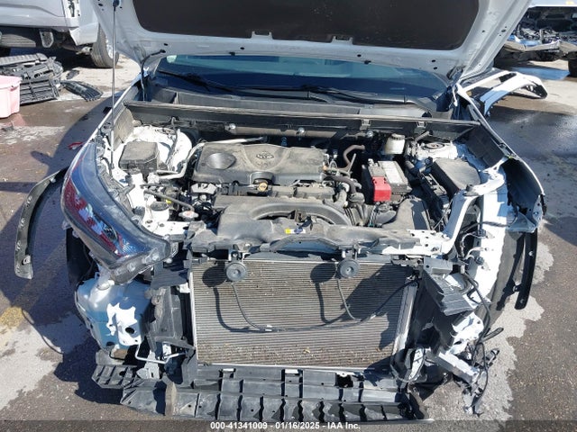 Toyota RAV4 LE 2020 2T3H1RFV0LW087521 Image 10