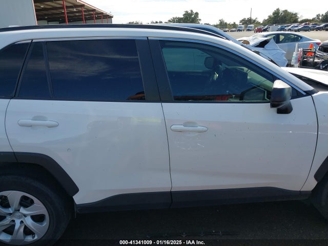 Toyota RAV4 LE 2020 2T3H1RFV0LW087521 Image 14