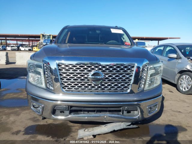 1N6AA1E65HN528567 Nissan Titan Sl
