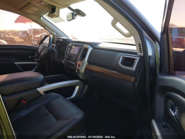 1N6AA1E65HN528567 Nissan Titan Sl