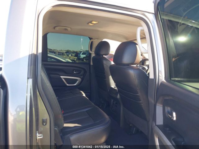 1N6AA1E65HN528567 Nissan Titan Sl