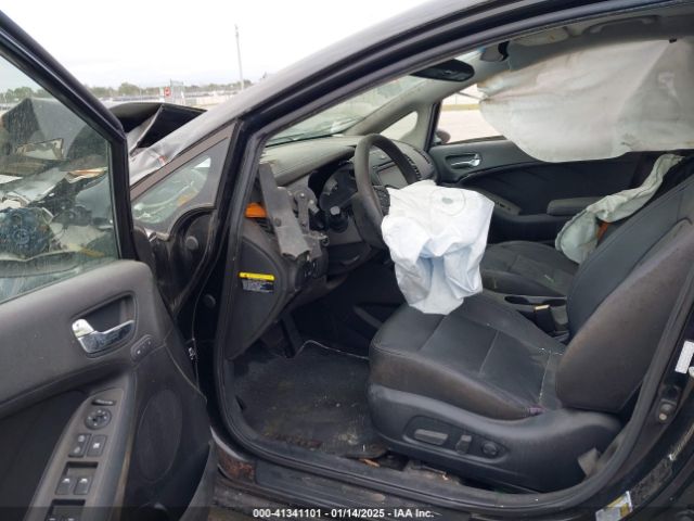 KNAFZ4A89E5111553 KIA FORTE EX