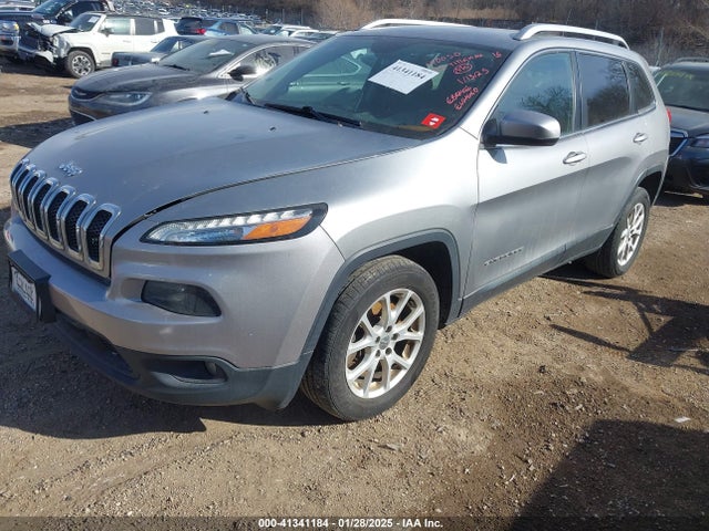Jeep Cherokee Latitude 2016 1C4PJLCB6GW190050 Image 2