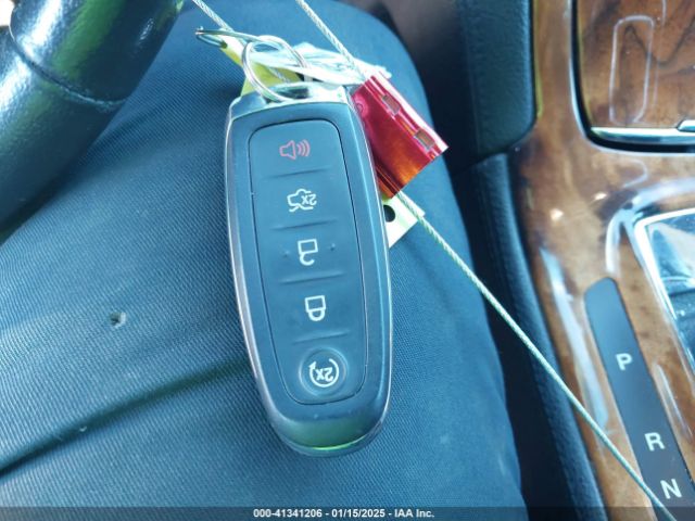 1LNHL9DKXEG606359 Lincoln MKS
