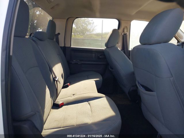 3C6UR5HL0EG134925 RAM 2500 Tradesman