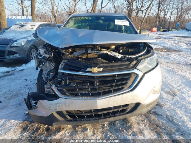 Chevrolet EQUINOX LS 2018 3GNAXHEV5JS563775 Image 12
