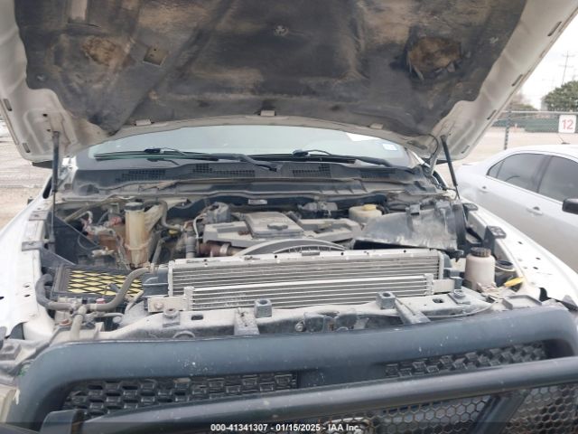 3C6UR5HLXEG154213 RAM 2500 Tradesman