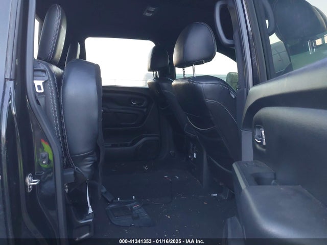 2019 NISSAN TITAN XD 1N6BA1F48KN512968 Photo 7