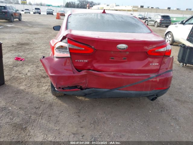 KNAFZ4A84E5059765 KIA FORTE EX