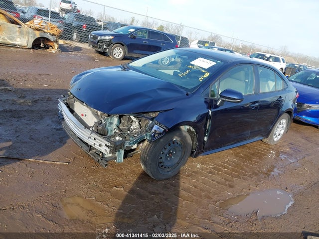 Toyota COROLLA LE 2023 JTDB4MEEXPJ004148 Image 2