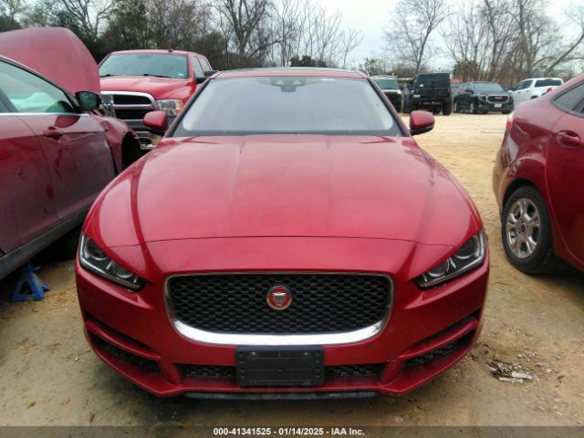 SAJAD4FN3JCP24916 Jaguar XE