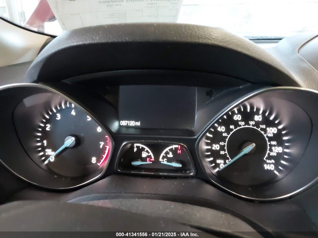 1FMCU9J93JUB69051 Ford Escape Titanium