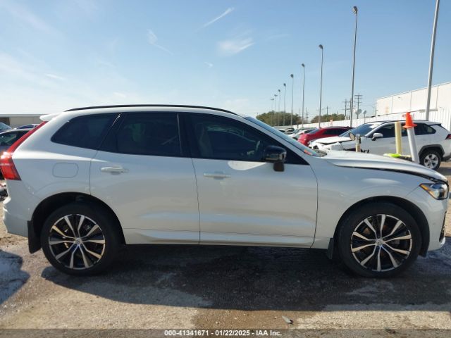 YV4L12DW1P1335807 Volvo Xc60 B5 Plus Dark Theme
