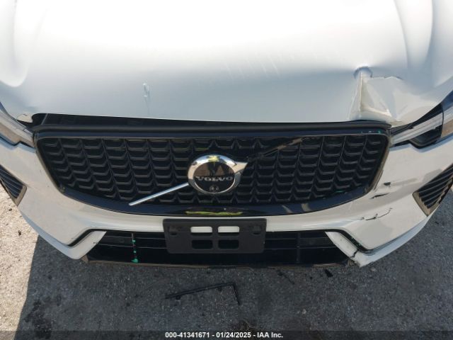 YV4L12DW1P1335807 Volvo Xc60 B5 Plus Dark Theme