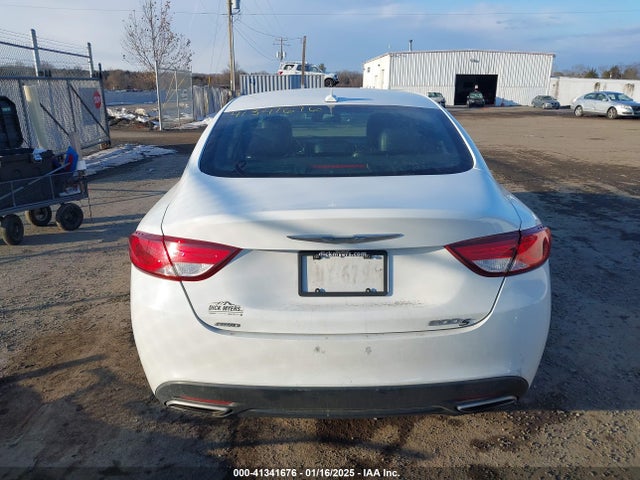 Chrysler 200 S 2015 1C3CCCDG2FN522853 Image 17