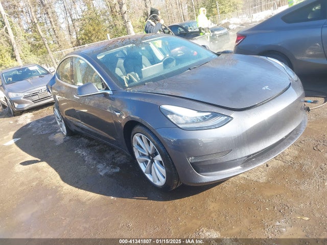 2018 TESLA MODEL 3 5YJ3E1EA9JF020031 Photo 0