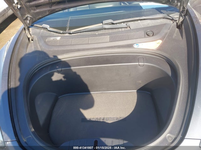 2018 TESLA MODEL 3 5YJ3E1EA9JF020031 Photo 9
