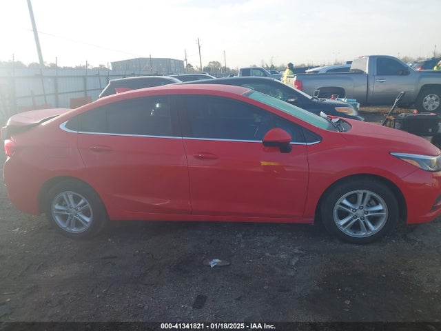 1G1BE5SM0H7259672 Chevrolet Cruze Lt Auto