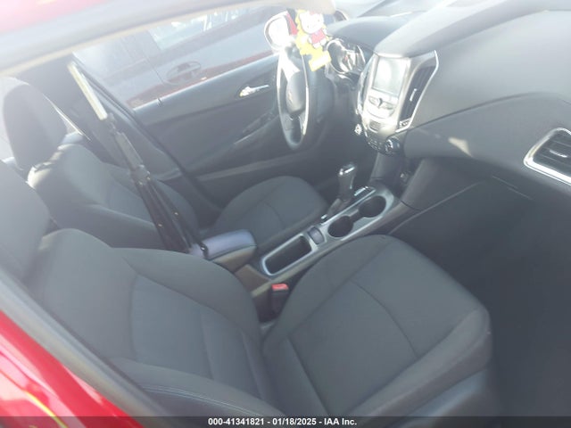 1G1BE5SM0H7259672 Chevrolet Cruze Lt Auto